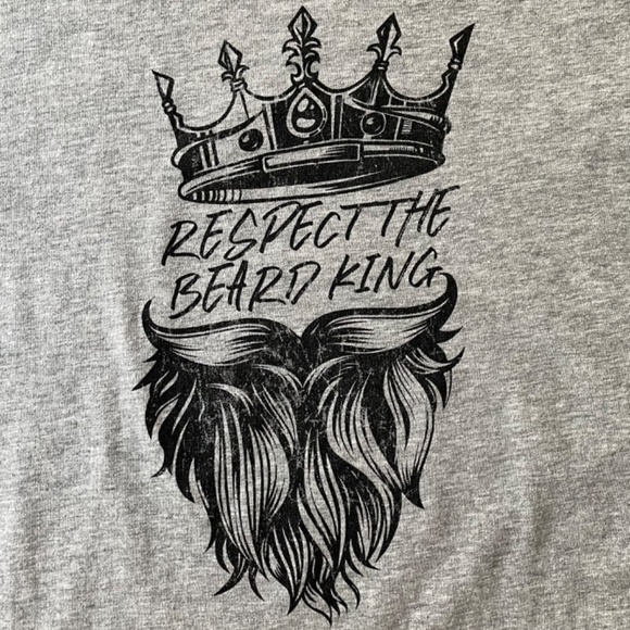 Mens Graphic T-Shirt “Respect the Beard King” in Grey - Picture 1 of 3